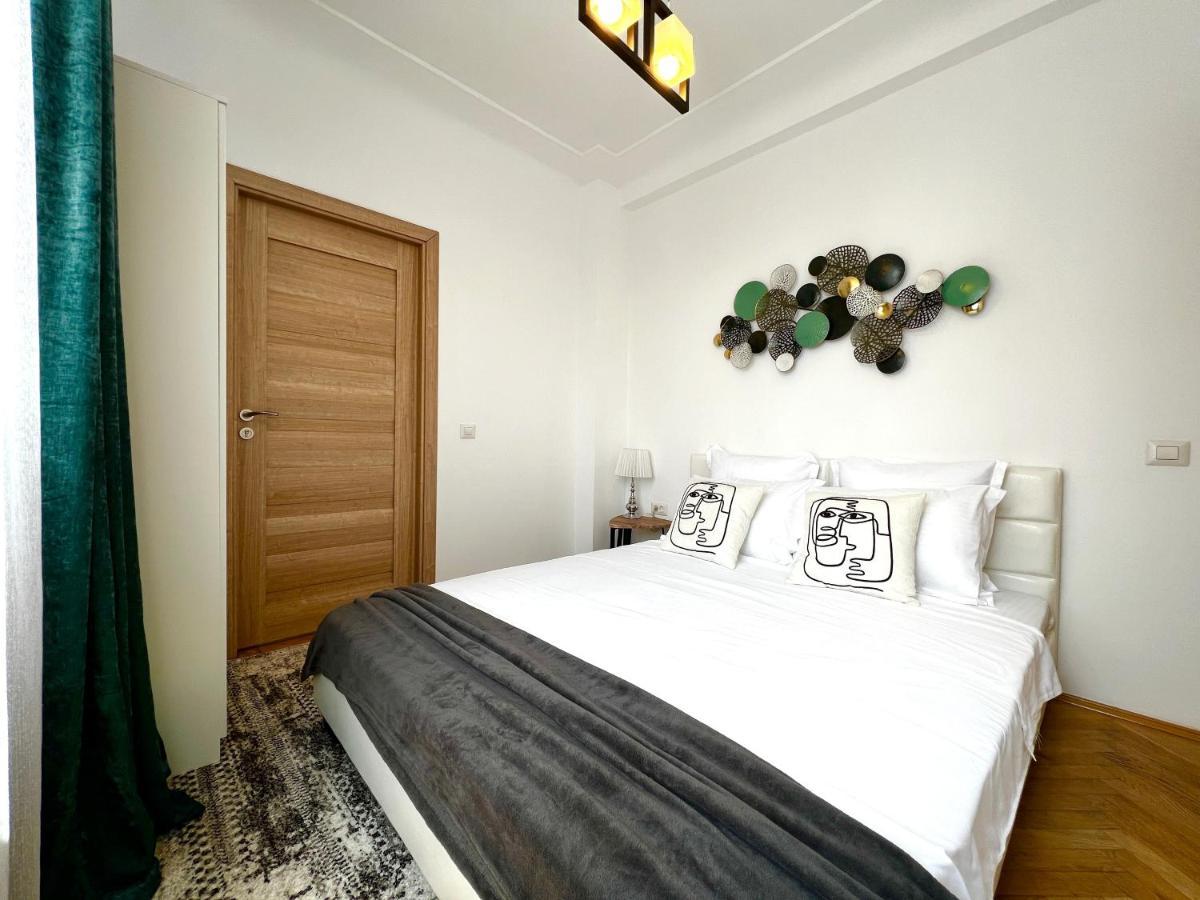 View - Luxury - Sanador Victoriei 公寓 布加勒斯特